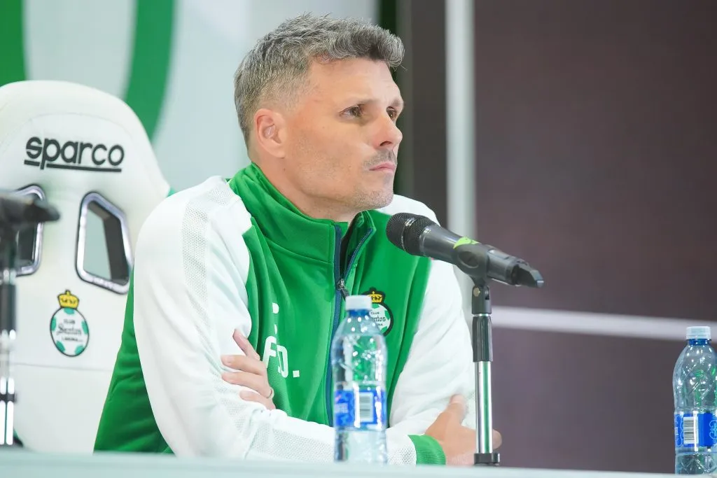 Fernando Ortiz tendría interés en volver a dirigir a Richard Sánchez (Fuente: Santos Laguna)