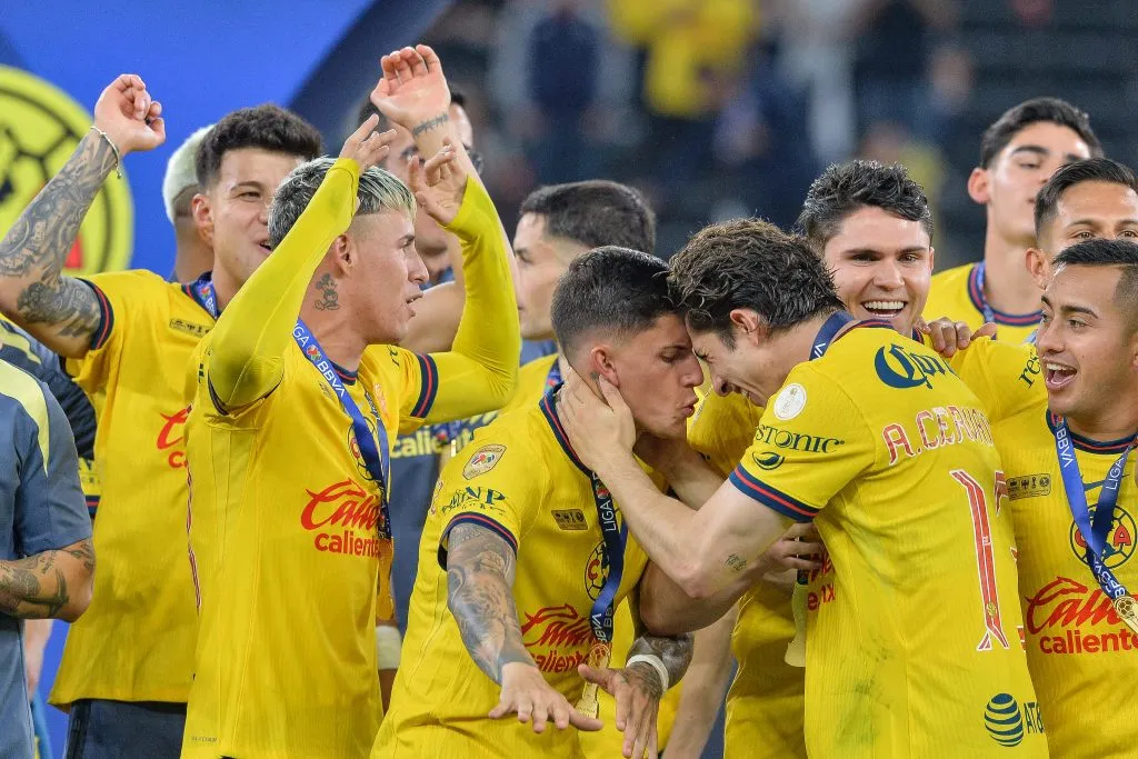 América celebró su tercer título de Liga MX consecutivo [Foto: Getty]