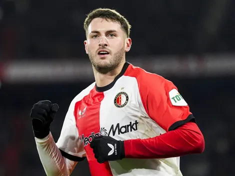 Santiago Giménez podría salir de Feyenoord: "La idea es que pueda salir"