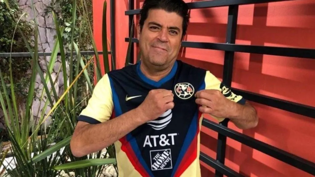 El “Burro”, de los más fieles aficionados del América (Twitter/X)