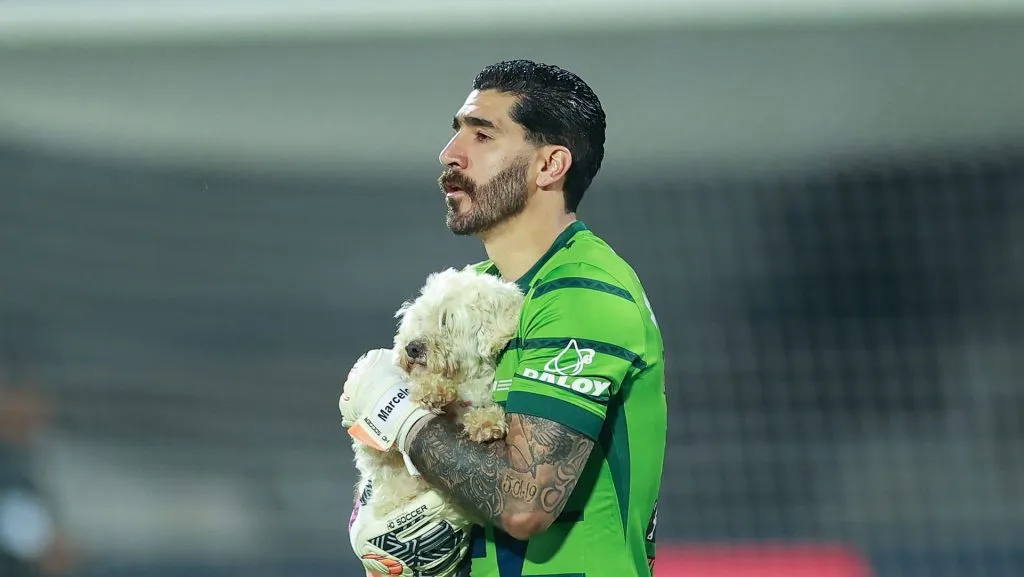 El portero no continuará en Pumas UNAM para 2025 (IMAGO)