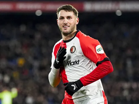 Santiago Giménez despejó rumores y reveló cuándo saldrá de Feyenoord