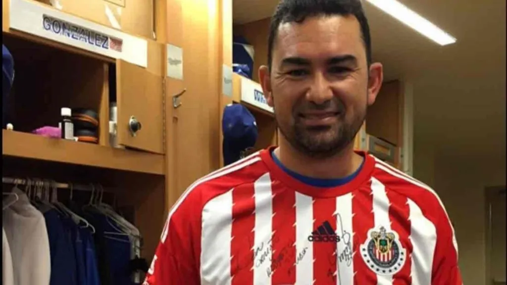 El beisbolista se volvió fan del Rebaño (Chivas oficial)