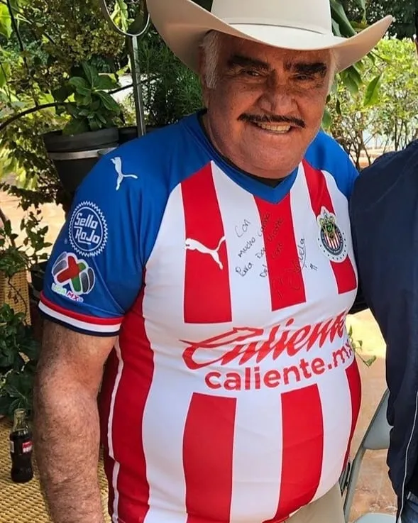 La leyenda de la música mexicana, un fanático del Rebaño (Twitter/X)