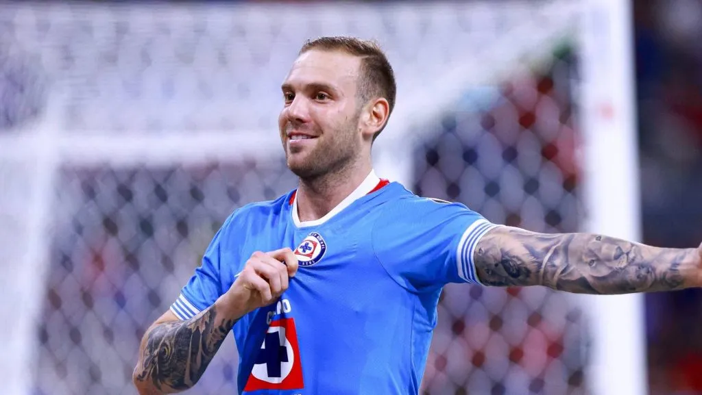 Rotondi podría abandonar Cruz Azul mediante una operación millonaria (IMAGO)