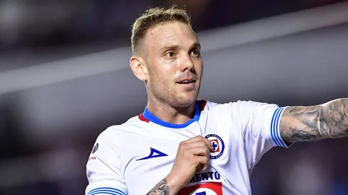 Alerta en Cruz Azul: el club que tiene negociaciones avanzadas para llevarse a Carlos Rotondi