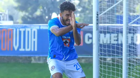 Fue figura en el equipo dirigido por Vicente Sánchez durante el Apertura de la Liga MX Sub-23.