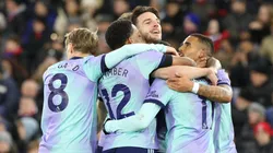 Los jugadores del Arsenal festejan en la goleada por 5-1 ante el Crystal Palace.