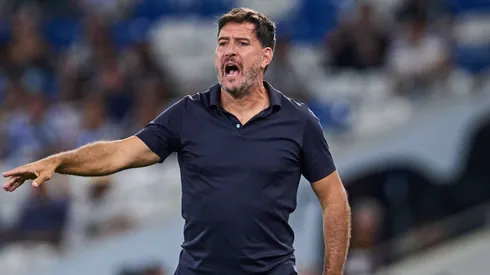 Gustavo Lema busca variantes para ocupar el lugar de extremo izquierdo.