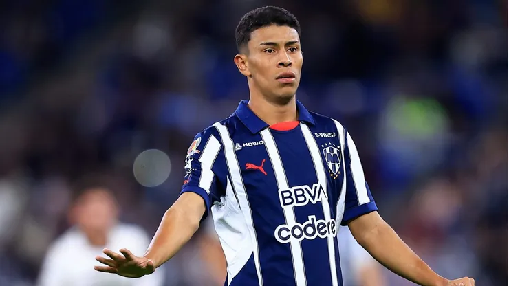 Johan Rojas tiene contrato hasta mediados de 2028.