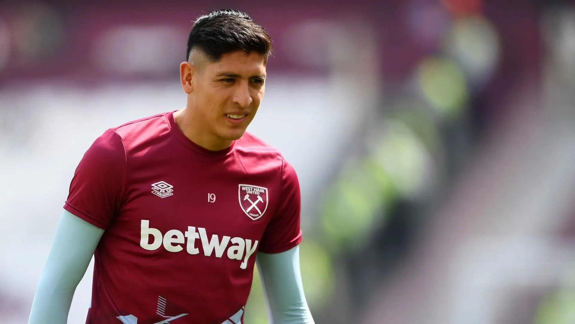Otro partido preocupante de Edson Álvarez en West Ham. (Getty Images)
