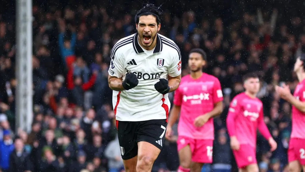 Raúl Jiménez hizo historia en la Premier League