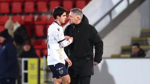 César Garza tiene 19 años.