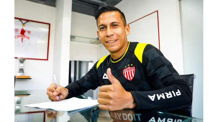 Iván Rodríguez, refuerzo de Necaxa.