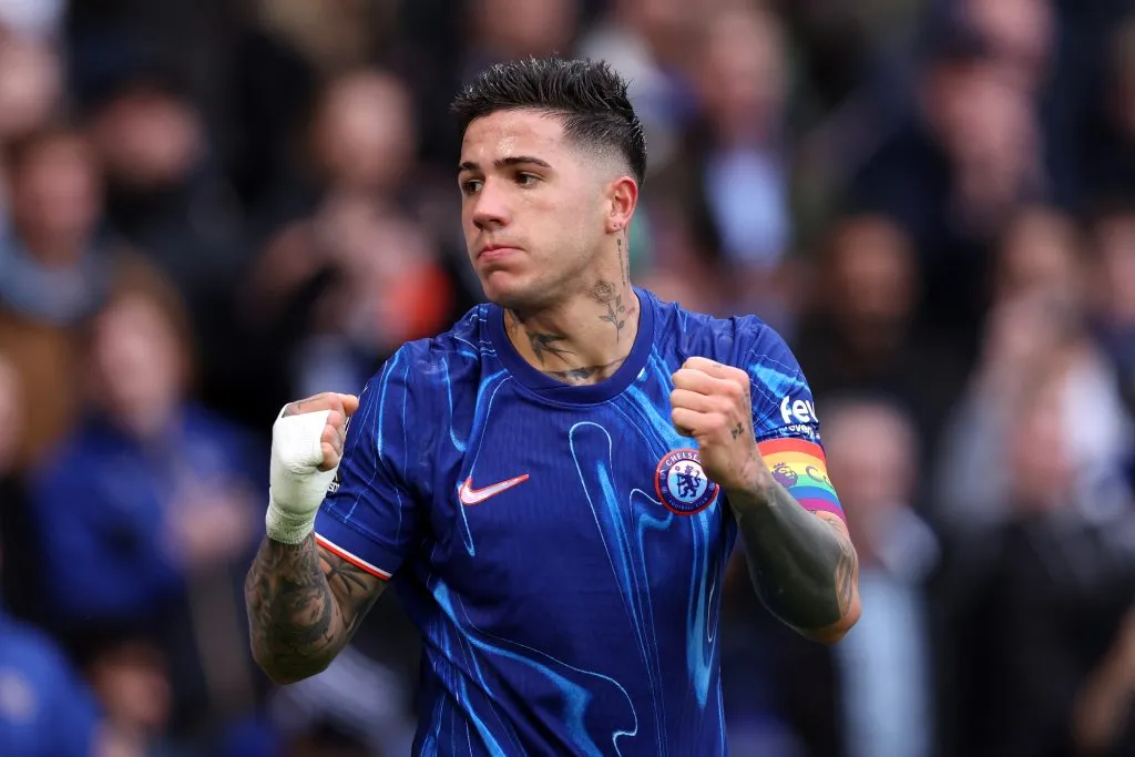 Enzo Fernández formará parte de los relevos de Chelsea. (Getty Images)