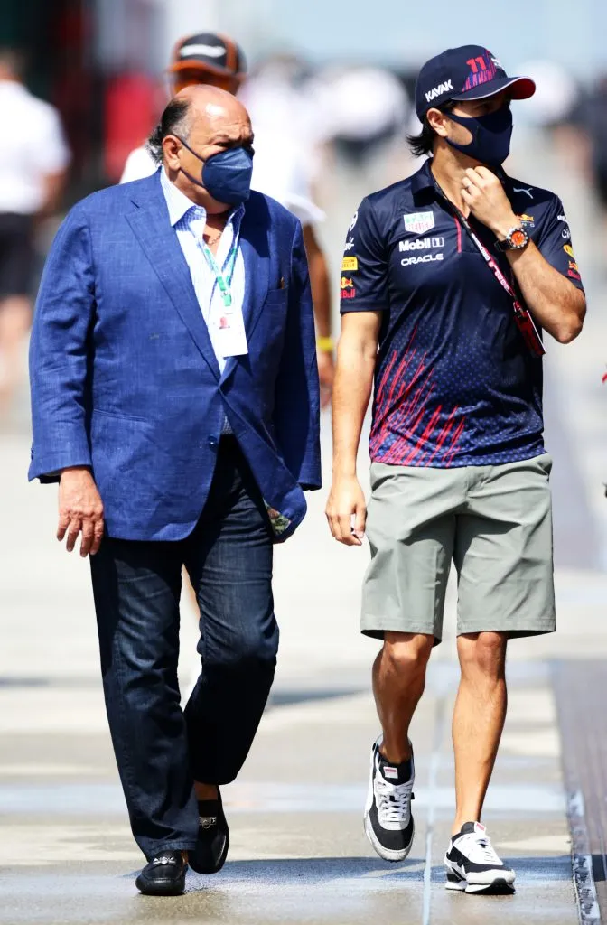 Antonio Pérez asegura que Checo seguirá en la Fórmula 1 (GETTY IMAGES)