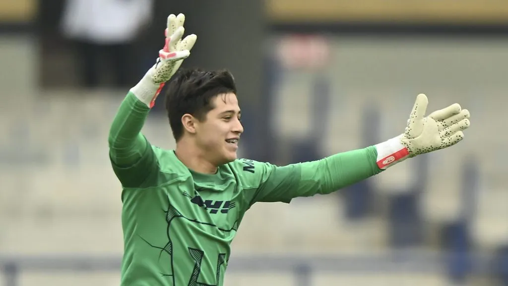 Debuta un canterano en el arco de Pumas UNAM