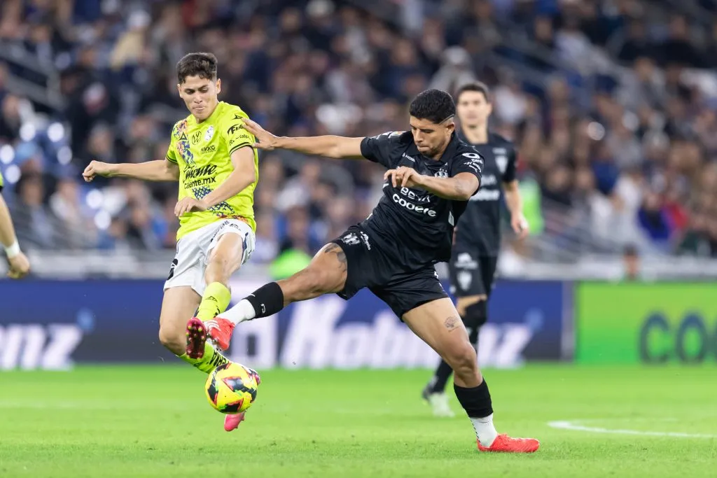Víctor Guzmán fue titular en el debut pero no jugará en la J2 [Foto: Getty]