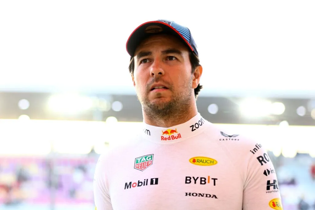 Checo Pérez todavía no definió su futuro (Getty Images)