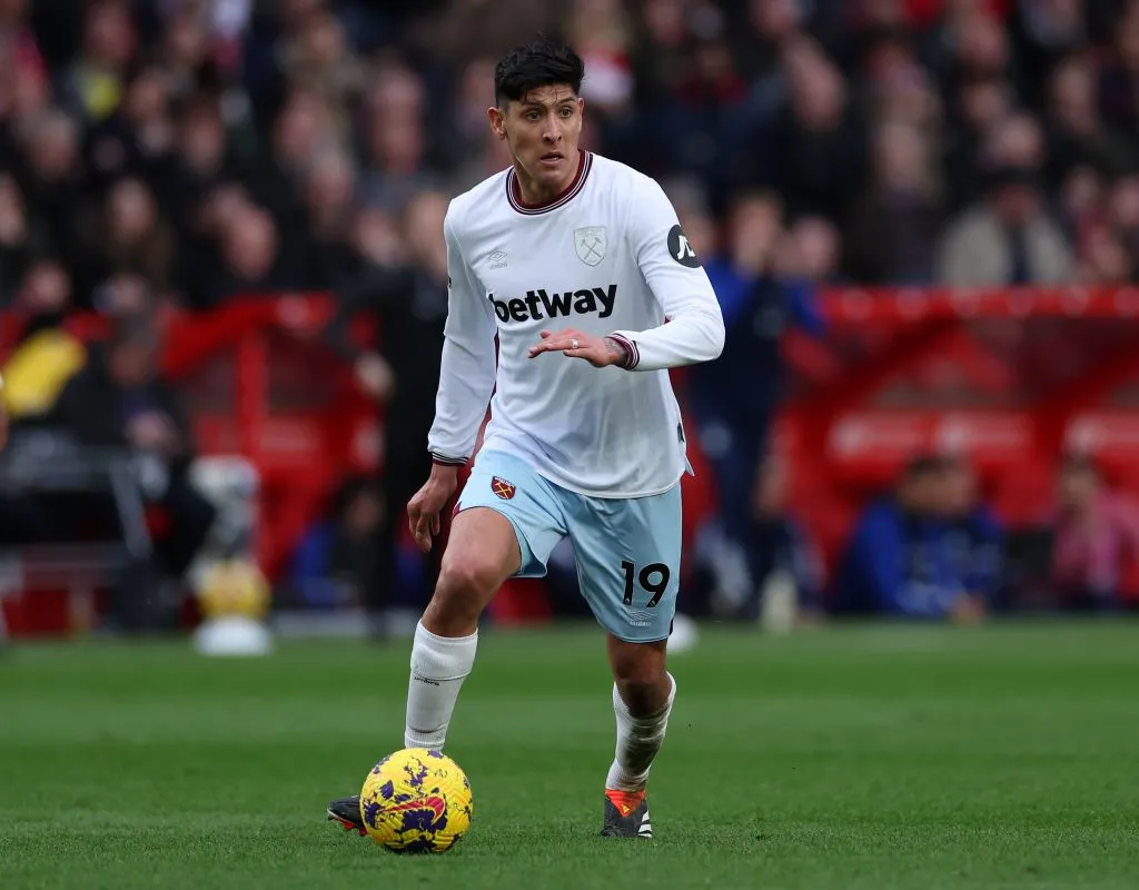 Edson Álvarez podría irse del West Ham (Getty Images)