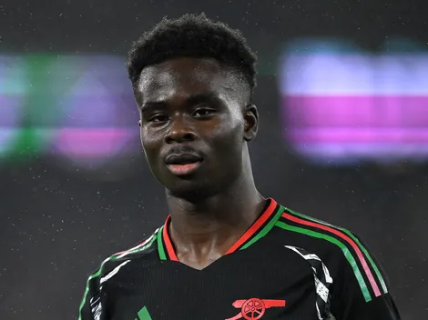 ¿Por qué no juega Bukayo Saka en Arsenal vs. Tottenham por la Premier League?