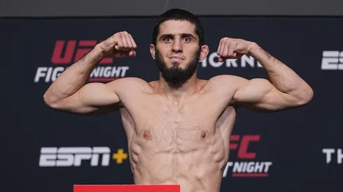 Islam Makhachev se llevó una fortuna del UFC 322.