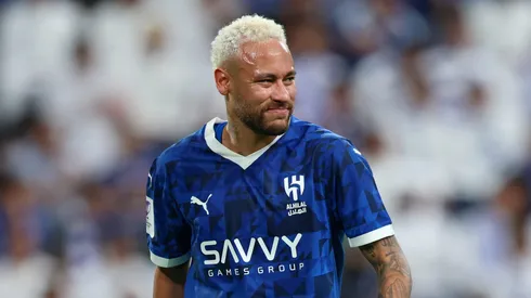 Neymar abandona Arabia Saudita y será nuevo jugador de Santos de Brasil