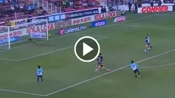 De no creer: tras anotar un golazo para Querétaro ante Pumas, Francisco Venegas se fue expulsado