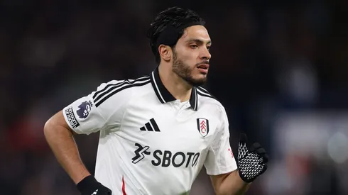 Raúl Jiménez podría salir de Fulham ante el interés de otro equipo europeo