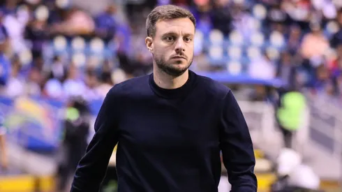 Cruz Azul apuntó contra Porto por la salida de Martín Anselmi del club