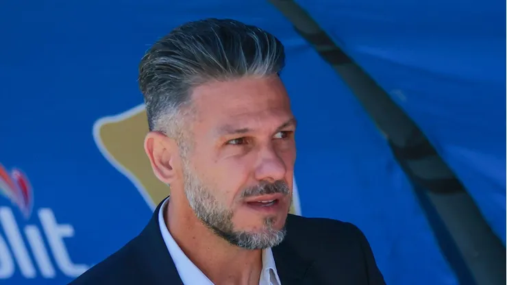 Martín Demichelis quiere un defensa central