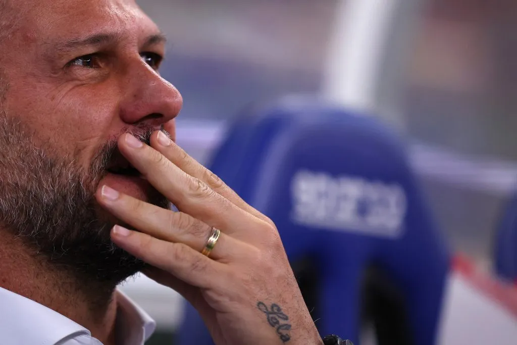 Demichelis, enfrentado con la afición por la derrota [Foto: Getty Images]