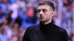 El DT estuvo presente viendo el más reciente partido del que será su próximo equipo.