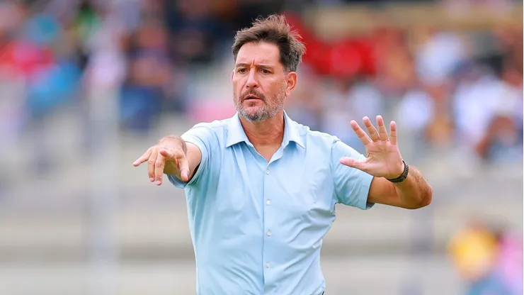 Gustavo Lema banca a Pablo Lama, el actual portero titular de Pumas