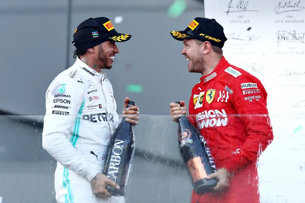 Lewis Hamilton y Sebastian Vettel comparten podio (GETTY IMAGES)