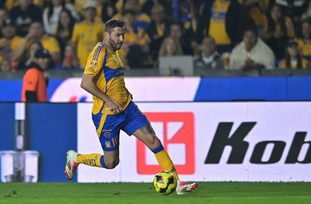 Gignac será baja por un desgarro en el tendón de Aquiles derecho. (Getty Images)