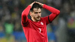 Khvicha Kvaratskhelia no podrá jugar con PSG por la Champions League