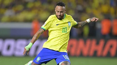 Neymar anunció que será nuevo jugador de Santos de Brasil