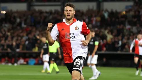 Santiago Giménez tendrá el morbo de enfrentar a Feyenoord en la Champions League