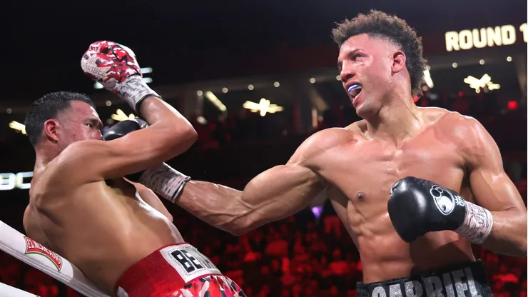 David Benavidez no sintió los golpes de David Morrell como los imaginaba.