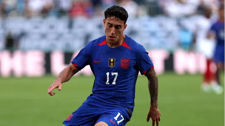 Alejandro Zendejas no pudo jugar ante con la Selección de Estados Unidos por culpa de Chivas