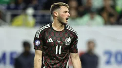 Santiago Giménez no debutará con Milan en la Coppa Italia ante Roma