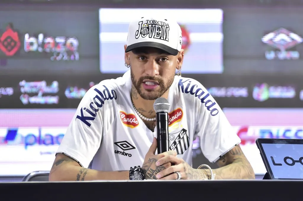 Neymar, a tono para su reestreno en Santos [Foto: Getty]