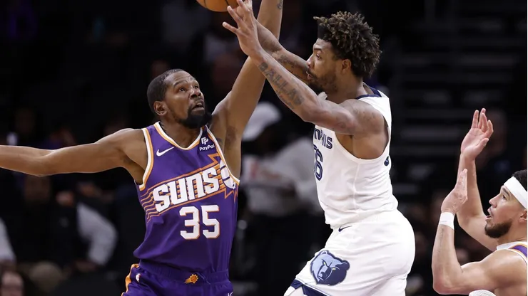Kevin Durant y Marcus Smart fueron los que mantuvieron en vilo a todos en el último día de transferencias.