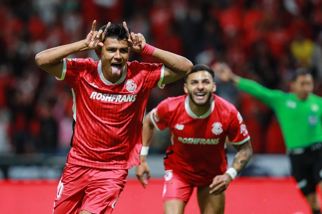 Jesús Gallardo y un gran momento con el Deportivo Toluca [Foto: Getty]