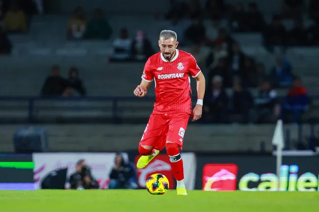 Héctor Herrera ya sumó sus primeros minutos de calidad con Toluca [Foto: Getty]