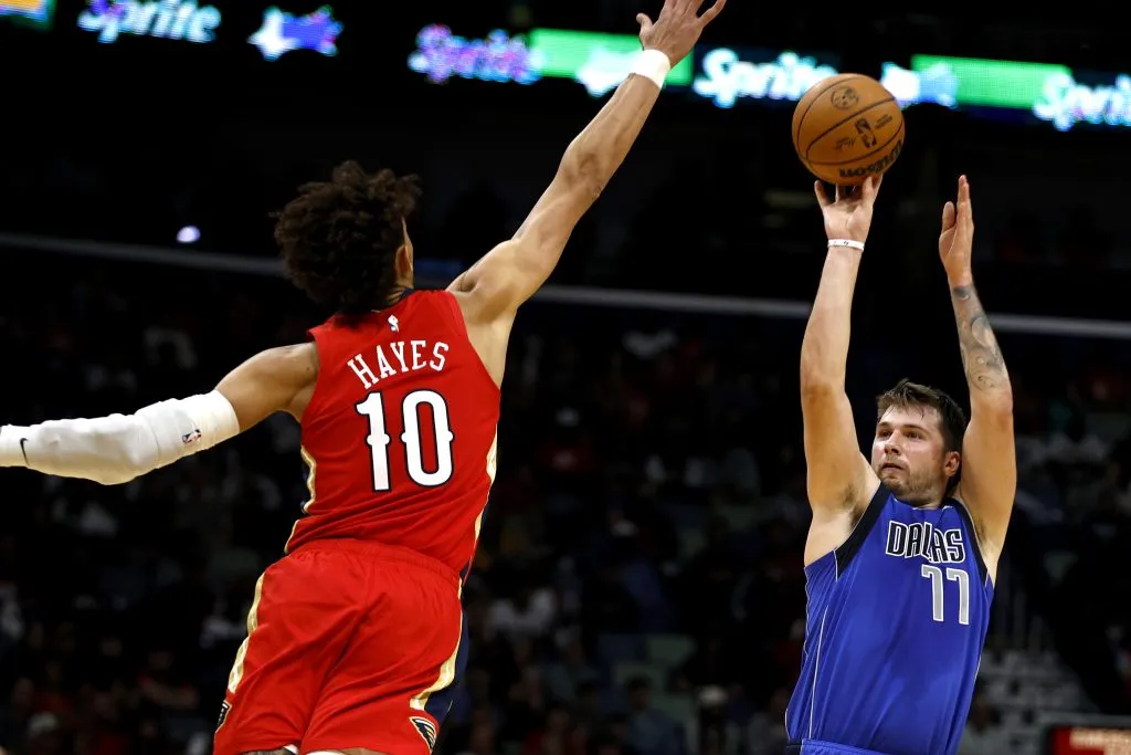 Luka Doncic en Dallas Mavericks y Jaxson Hayes en New Orleans Pelicans (Getty Images)