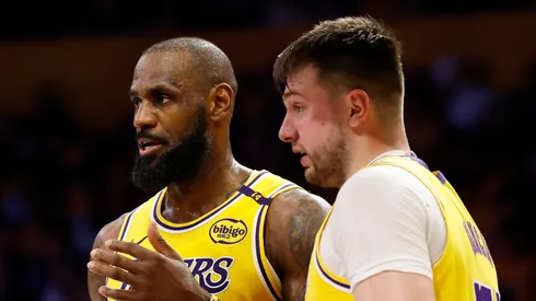 LeBron y Doncic en Lakers vs. Jazz.