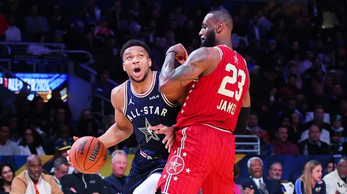 Giannis Antetokounmpo y LeBron James en el All-Star Game 2024