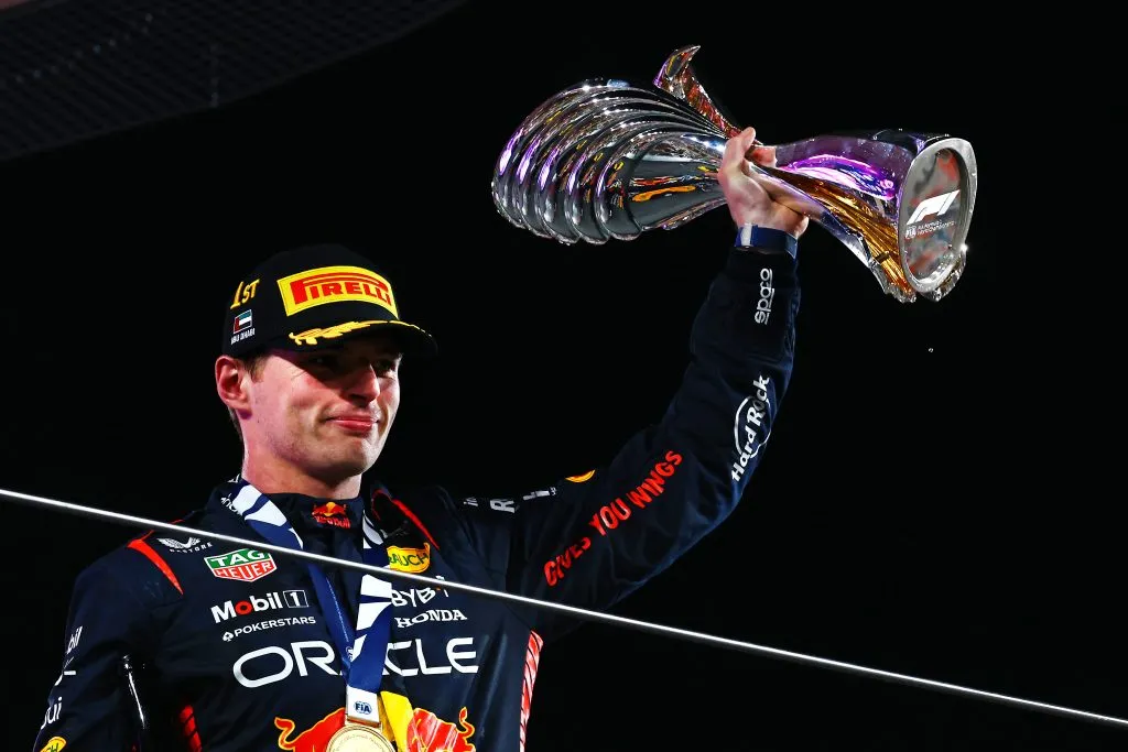Max Verstappen celebra su triunfo en el GP de Abu Dhabi 2023 (GETTY IMAGES)